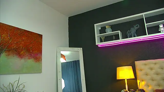 TaniaKaverina webcam