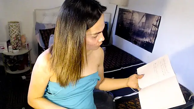 NinaDOM4CUM live sex cam