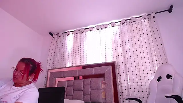 salomecastro_ webcam