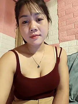 Ngocmai_lazdy webcam