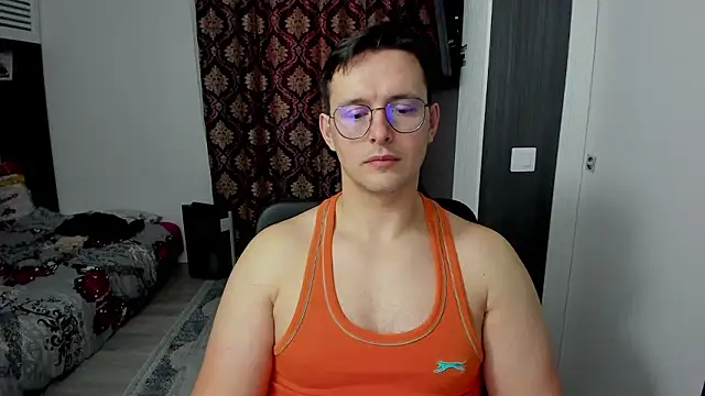 sexxymuscles4u webcam