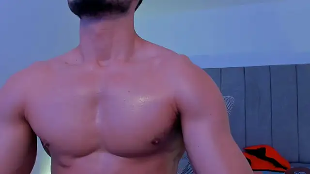 Adonys_Lewis_ webcam