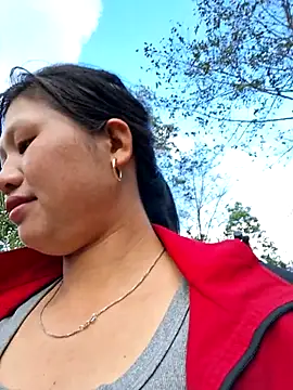 diamond-- webcam stripchat model stream image