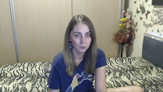 MirabelaSweet webcam