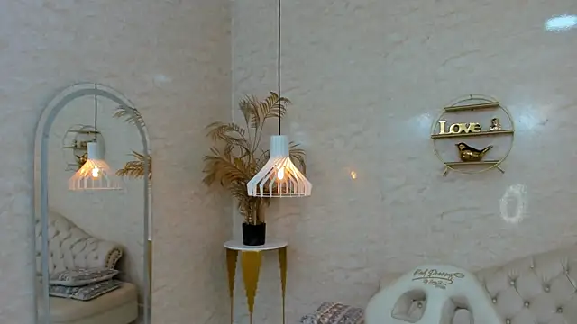 valeryskinnyy - ValerySkinnyy's free webcam - UK Sex Cams