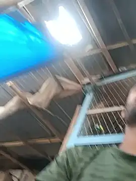 Skinny_Bigass_23 webcam