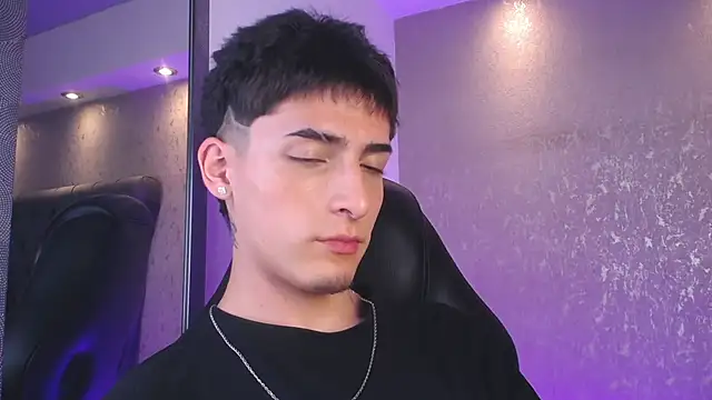 MateoMitchell webcam