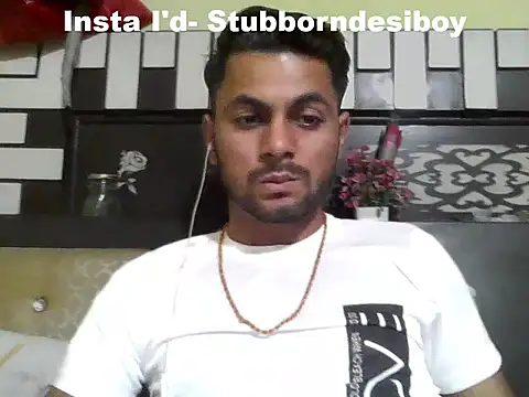 stubborndesiboy (Ask my age) - try to self fuck
