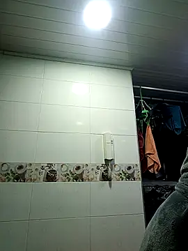 Webcam Model (maynor_1998)  is live.Free join now!