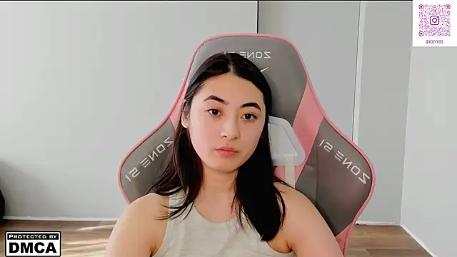 MeilideQian1 live sex cam