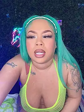 Webcam Model (RenaThickAss)  is live.Free join now!