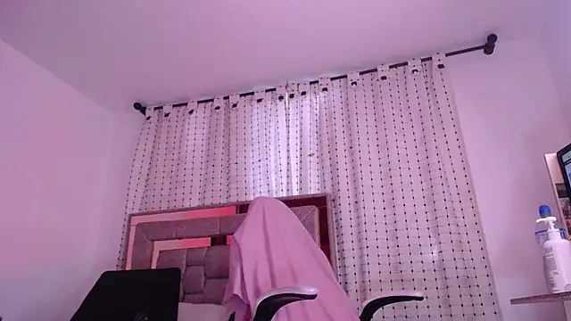 salomecastro_ webcam