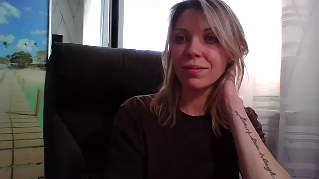 VelvetLove287 webcam