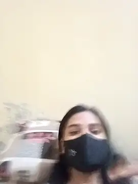 Mahira-- webcam