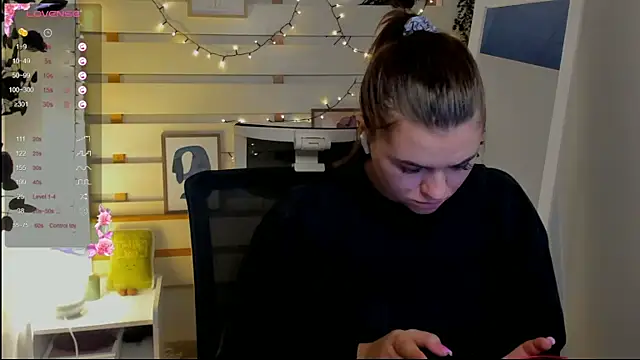 Josephine_Kiss webcam