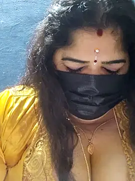 tamilthanushri webcam