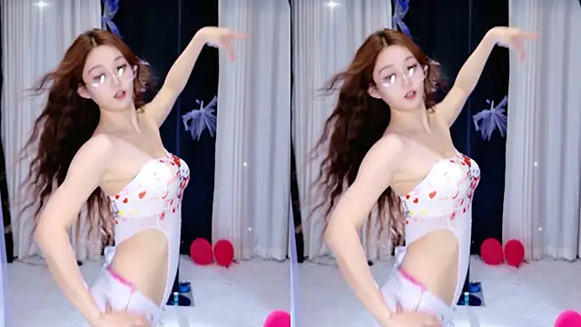 美女Dancer_Lucky-Nini在线直播