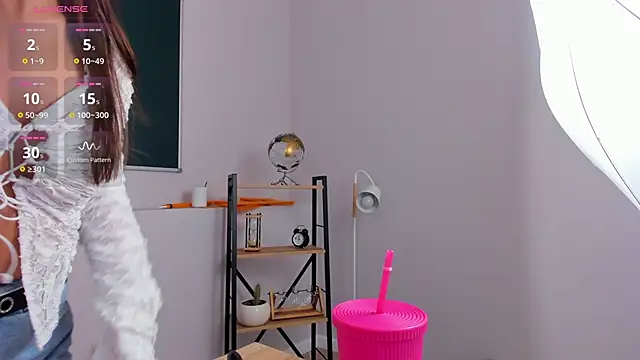 camillalarson - CamillaLarson's free webcam