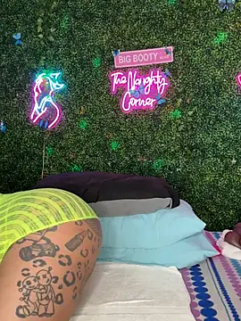 renathickass (F milf) - BLASIAN BADDIE PVT/EXC SLUT ME OUT