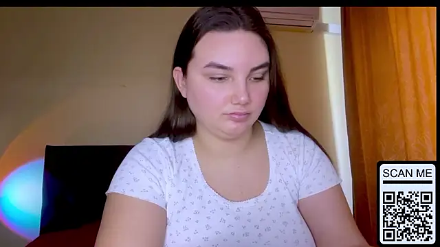 Dreamyblushfairy webcam