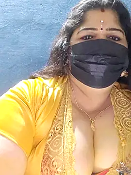 tamilthanushri webcam