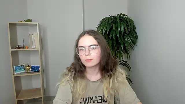 MyrlZangger live sex cam