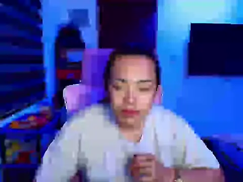 Your_PrettyGirlxxx webcam