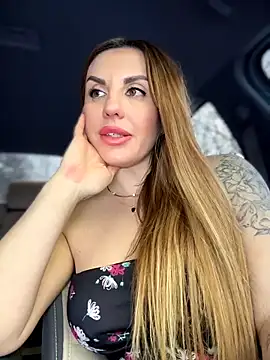 milfnextdoor20 - MilfNextDoor20's free webcam - UK Sex Cams