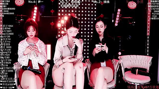 美女ZZ00033S在线直播