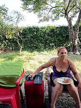 hotandfierylatinos2023 webcam