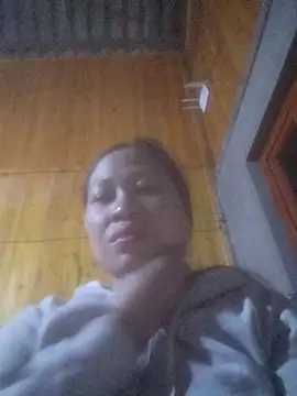 Mizu-hotshow webcam stripchat model stream image