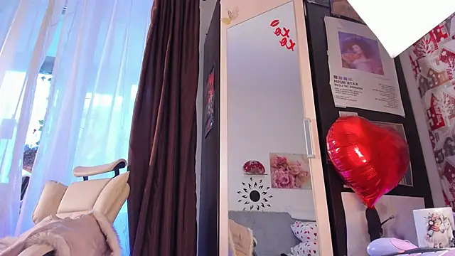 MissClairDeLune webcam