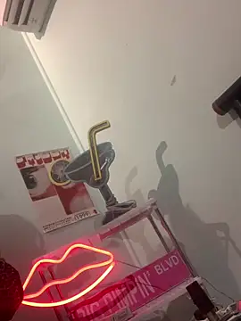 bigtittiegrace webcam