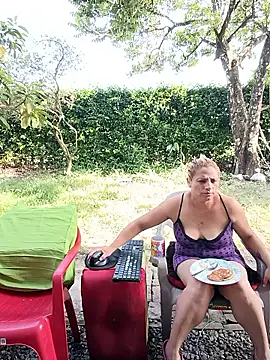 hotandfierylatinos2023 webcam