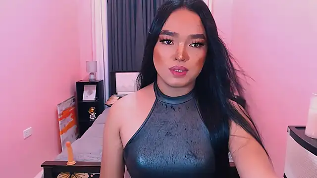 fantacyloverr - Fantacyloverr's free webcam