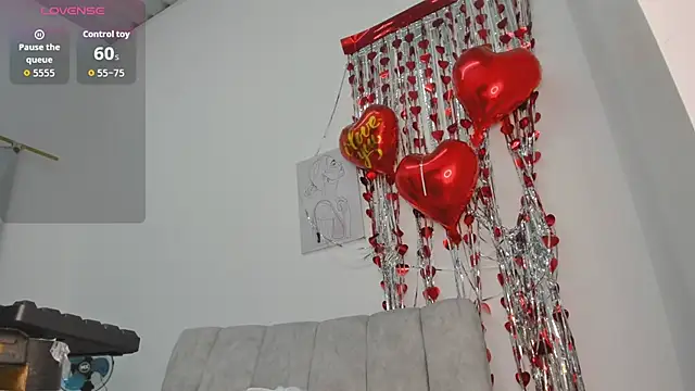 velvetluna_ webcam