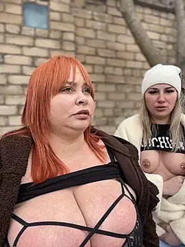 SweetCuteGirls1023 webcam