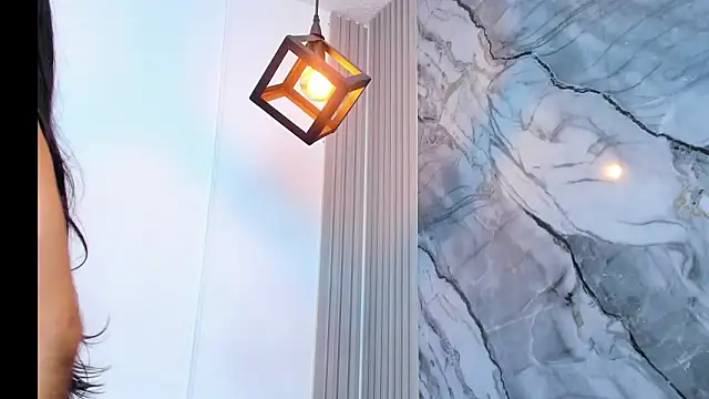 IsabellaMonet webcam