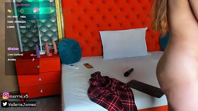 VallerieJones webcam