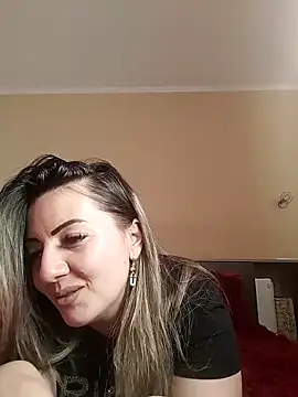 Sweetredvelvet webcam