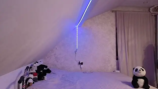 Blissmissataeses webcam