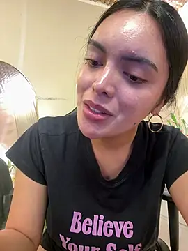 TS-SimplyTheBest's room