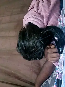 Hellentrans24's room