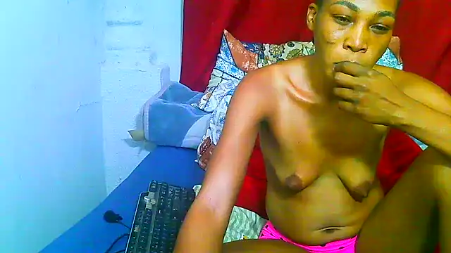 freaky_naughty webcam