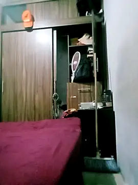 yerackhip - Yerackhip's free webcam - UK Sex Cams