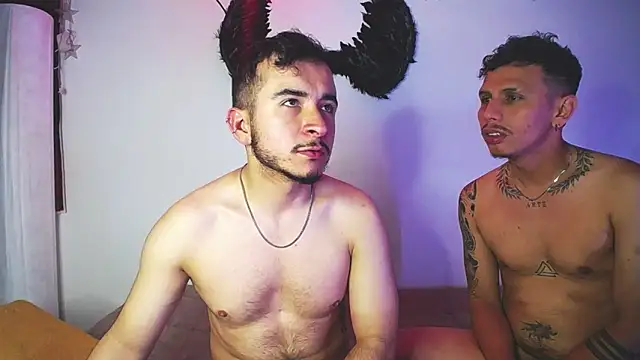 noha_and_iam - Noha_and_Iam's free webcam - UK Sex Cams