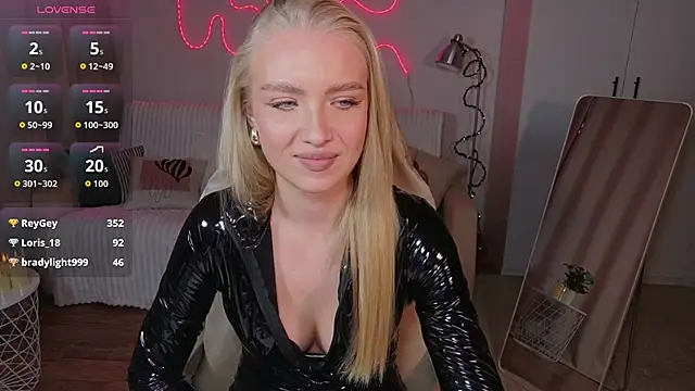 TessaGrays webcam