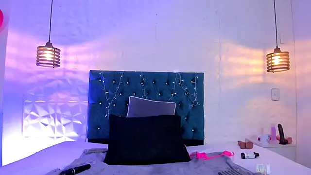 samantha_foxyy webcam