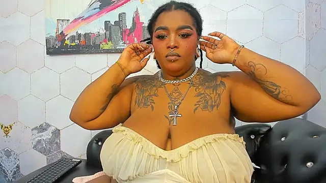 Anaa_Fuentess webcam