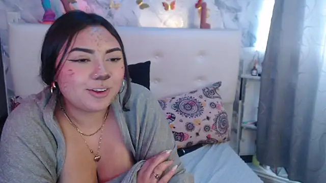 Nicolelewllss webcam